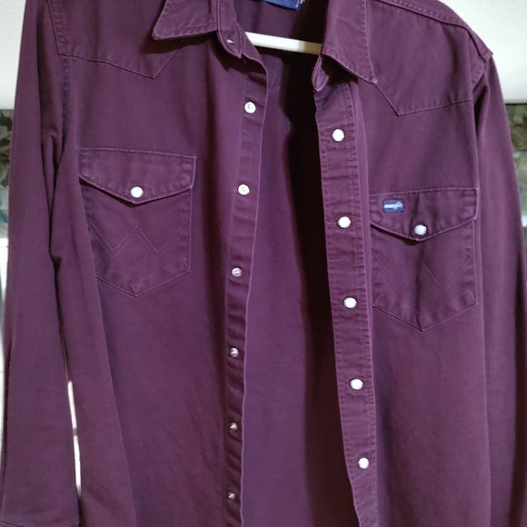 Wrangler Cowboy Cut Work Shirt - Picture 2 of 4